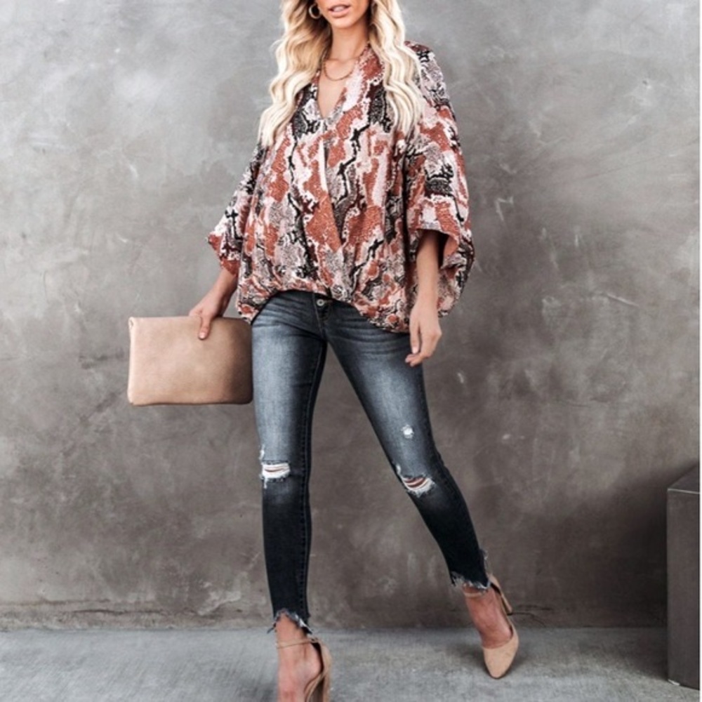 Snake Print Shimmer Top🐍💖